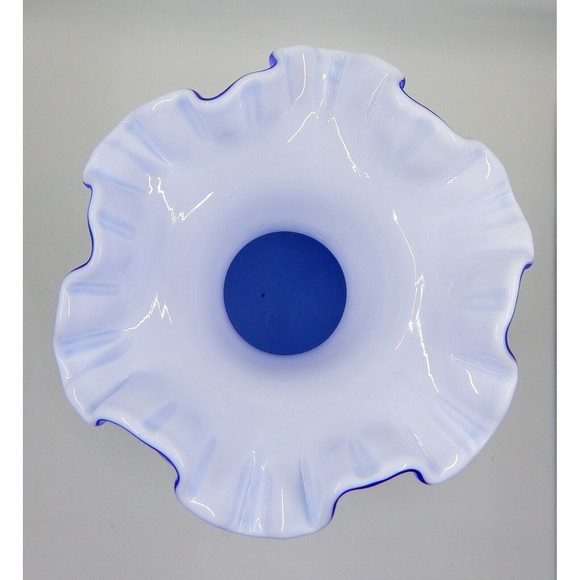 Fenton Blue Overlay Cased Glass White Hand-Painted Flowers Pinched Ruffle Vase - Picture 7 of 9